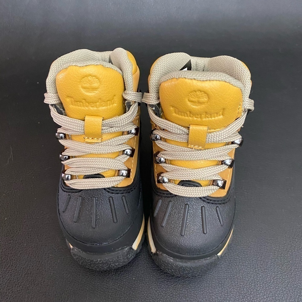 Timberland Euro Hiker Shell Toe Boot Wheat Nubuck Toddler Size 5M Displayed Shoe